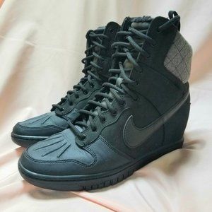 Nike Women's Sky Hi Sneakerboot 2.0 Wedge